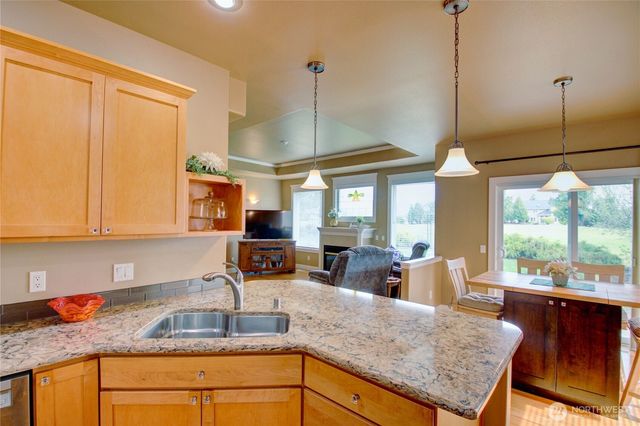 4304 Landmark Drive, Mount Vernon, WA 98274