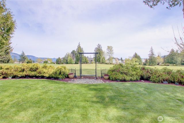 4304 Landmark Drive, Mount Vernon, WA 98274