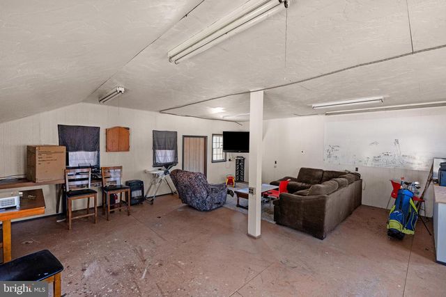 730 MCALLISTER ST, Hanover, PA 17331