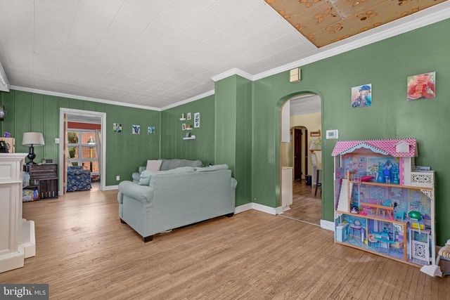 730 MCALLISTER ST, Hanover, PA 17331