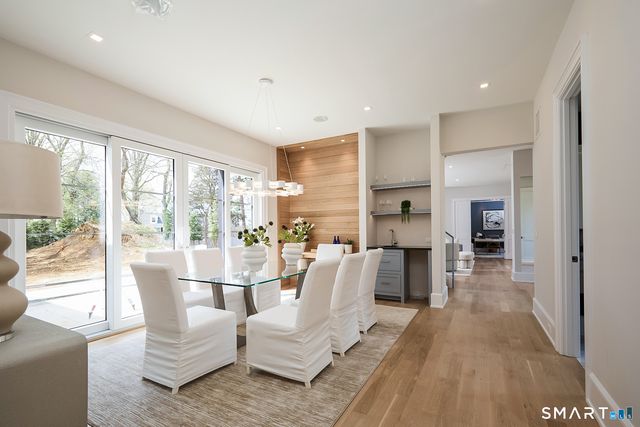 11 Wake Robin Road, Westport, CT 06880