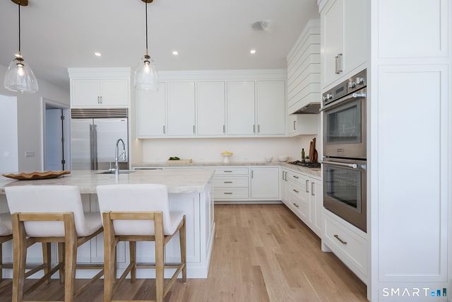 11 Wake Robin Road, Westport, CT 06880