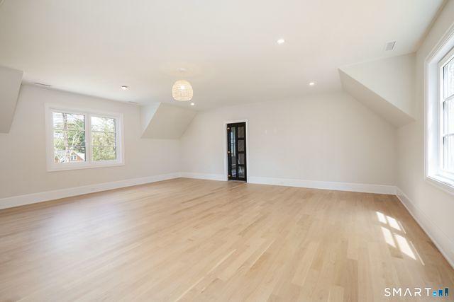 11 Wake Robin Road, Westport, CT 06880