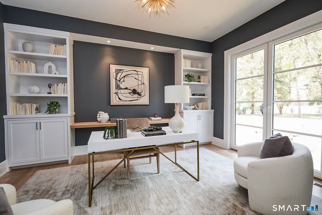 11 Wake Robin Road, Westport, CT 06880