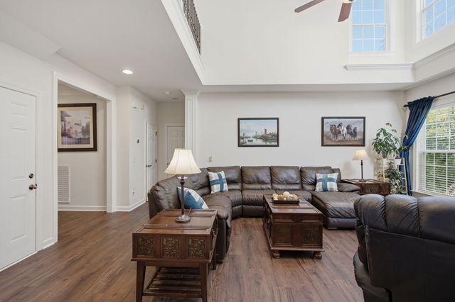 1122 Pin Oak Ln, Brentwood, TN 37027