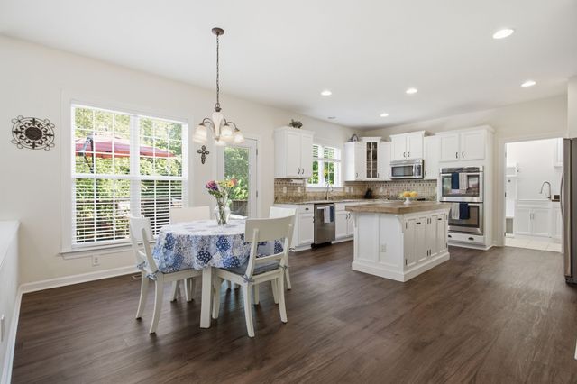 1122 Pin Oak Ln, Brentwood, TN 37027