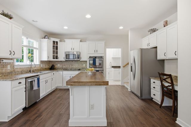1122 Pin Oak Ln, Brentwood, TN 37027