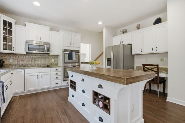 1122 Pin Oak Ln, Brentwood, TN 37027