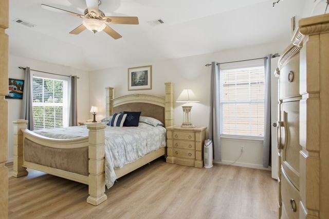 1122 Pin Oak Ln, Brentwood, TN 37027