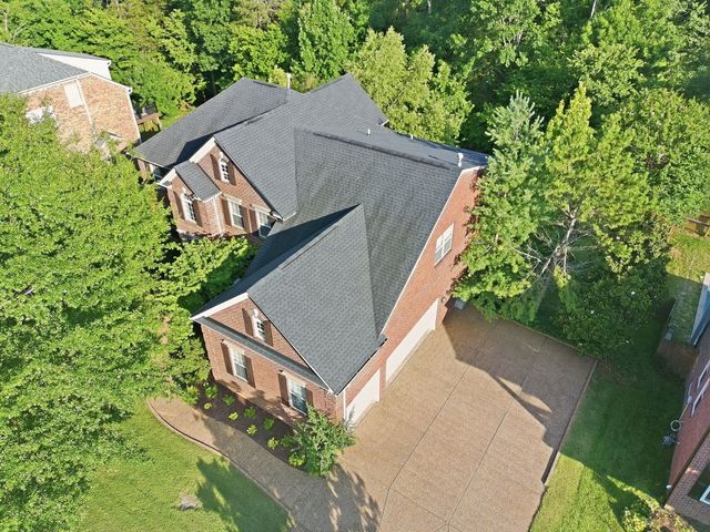 1122 Pin Oak Ln, Brentwood, TN 37027