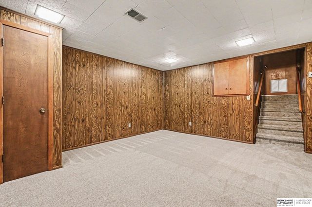 12624 O Street, Omaha, NE 68137