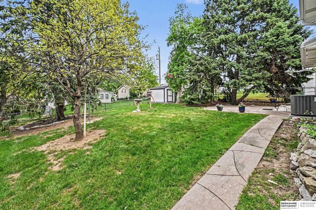 12624 O Street, Omaha, NE 68137