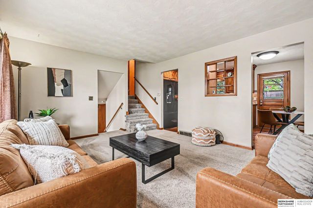 12624 O Street, Omaha, NE 68137