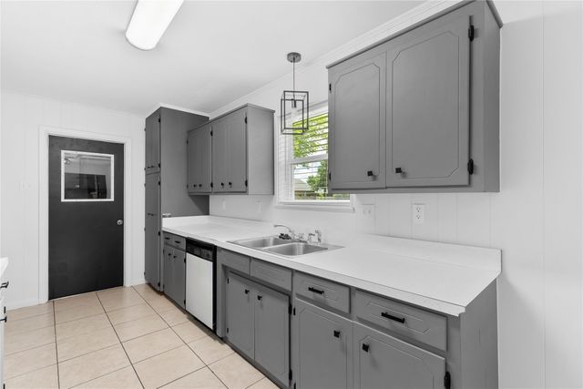 3501 Austin Avenue, Greenville, TX 75402