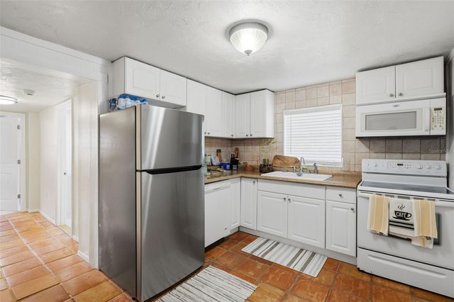 4701 3RD AVENUE S, St Petersburg, FL 33711