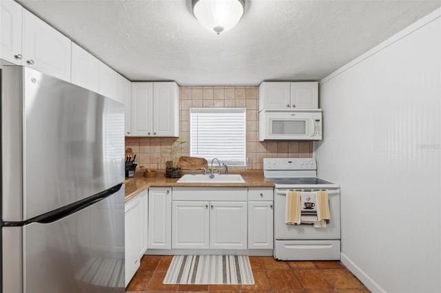 4701 3RD AVENUE S, St Petersburg, FL 33711