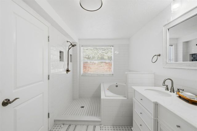 4701 3RD AVENUE S, St Petersburg, FL 33711