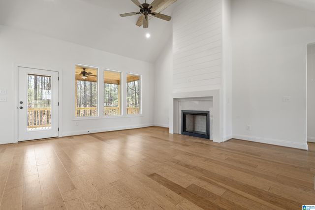 657 LIME CREEK WAY, Chelsea, AL 35043