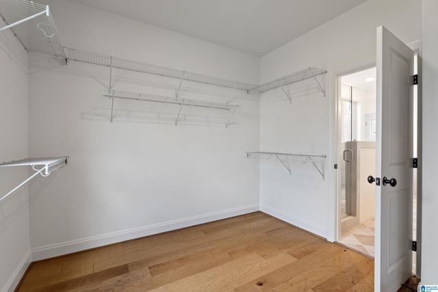 657 LIME CREEK WAY, Chelsea, AL 35043