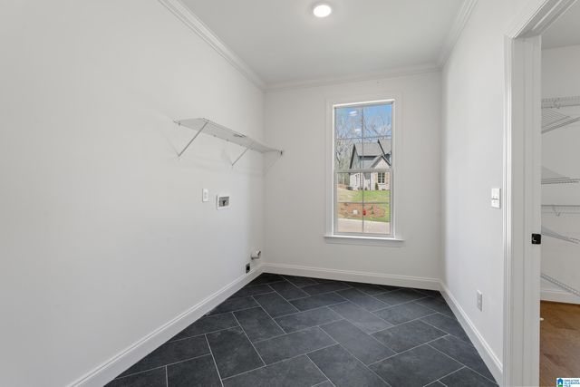 657 LIME CREEK WAY, Chelsea, AL 35043