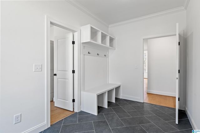 657 LIME CREEK WAY, Chelsea, AL 35043