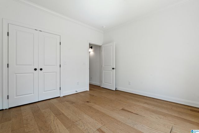 657 LIME CREEK WAY, Chelsea, AL 35043