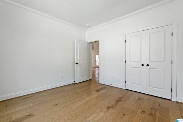 657 LIME CREEK WAY, Chelsea, AL 35043