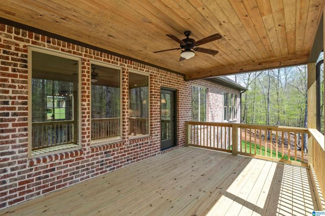 657 LIME CREEK WAY, Chelsea, AL 35043