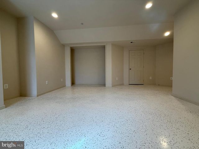 1108 AUTUMN BROOK AVE, Silver Spring, MD 20906