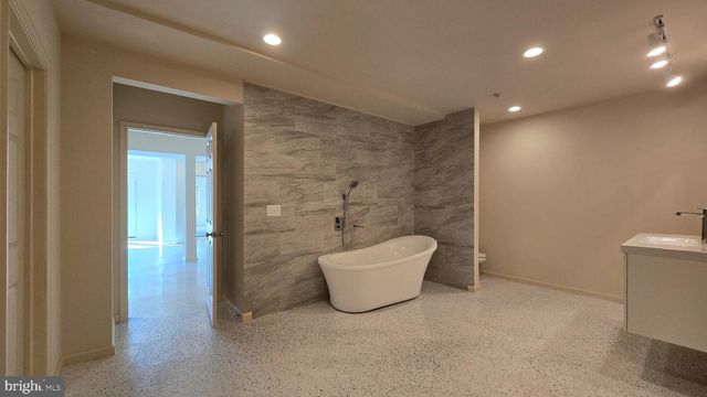 1108 AUTUMN BROOK AVE, Silver Spring, MD 20906
