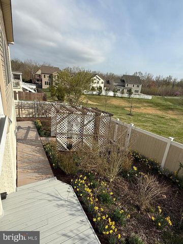 1108 AUTUMN BROOK AVE, Silver Spring, MD 20906