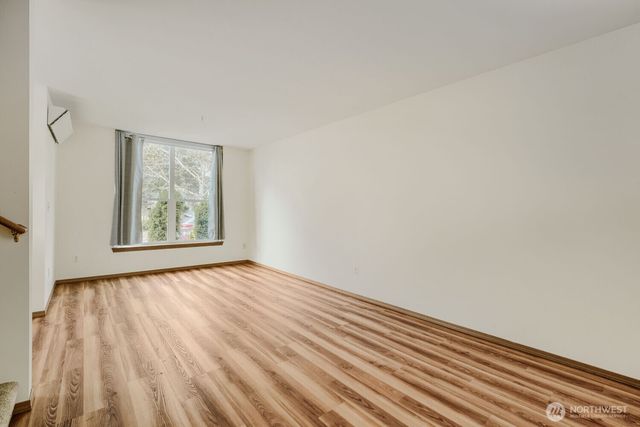 7710 Chicago Court S, Seattle, WA 98118