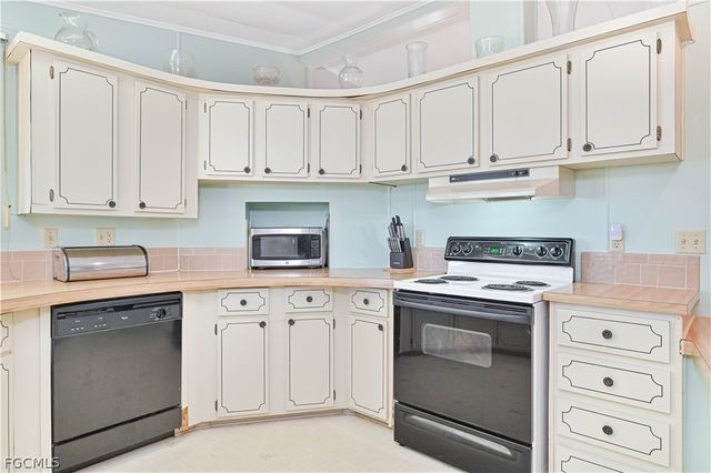 9867 Sugarberry WAY, Fort Myers, FL 33905