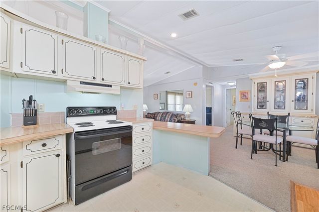 9867 Sugarberry WAY, Fort Myers, FL 33905