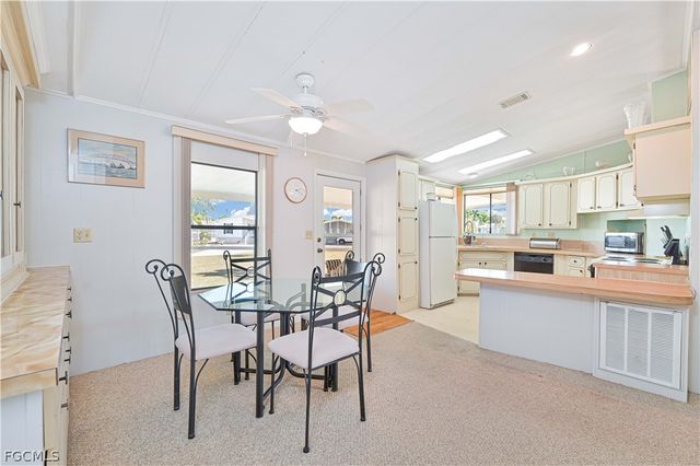 9867 Sugarberry WAY, Fort Myers, FL 33905