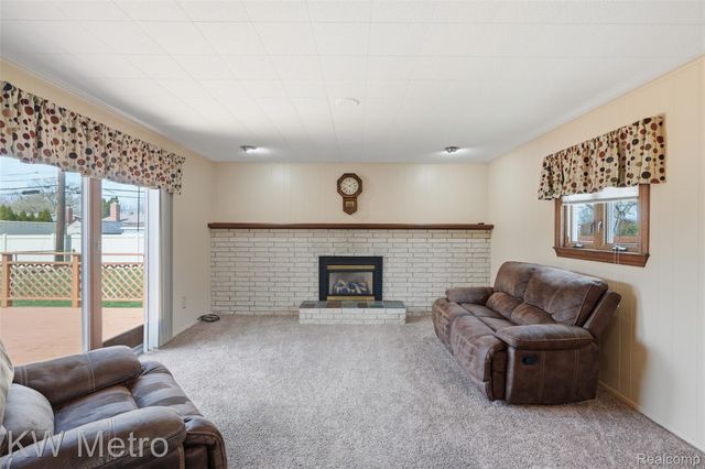 33728 Yuma Street, Westland, MI 48185