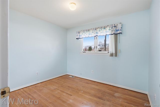 33728 Yuma Street, Westland, MI 48185