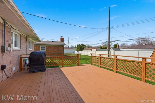 33728 Yuma Street, Westland, MI 48185