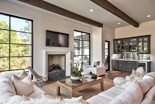 114 Cypress Way, Mcqueeney, TX 78123