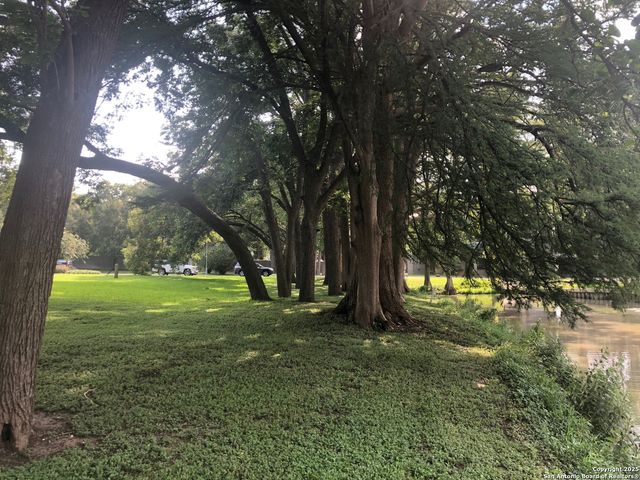 114 Cypress Way, Mcqueeney, TX 78123