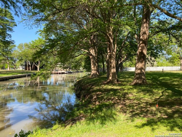 114 Cypress Way, Mcqueeney, TX 78123