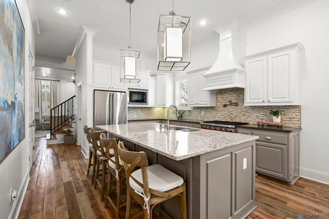 2063 Rue Venelle, Baton Rouge, LA 70808