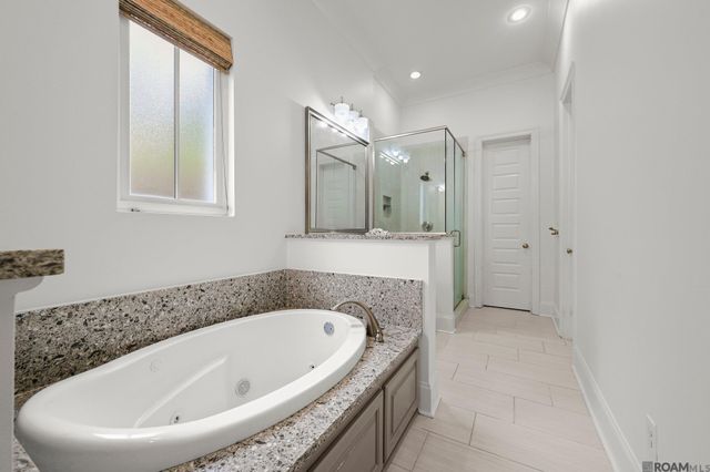 2063 Rue Venelle, Baton Rouge, LA 70808