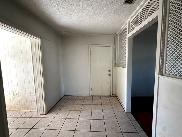 1502 Doran Ave, Odessa, TX 79761