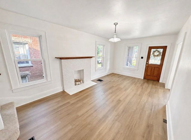 1908 So 9th St, Ironton, OH 45638