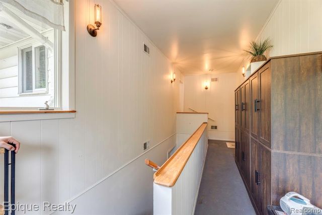 3750 Parker Road, Fort Gratiot, MI 48059