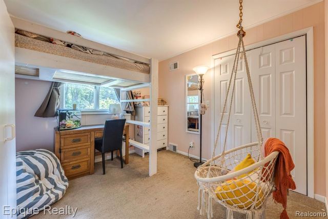 3750 Parker Road, Fort Gratiot, MI 48059