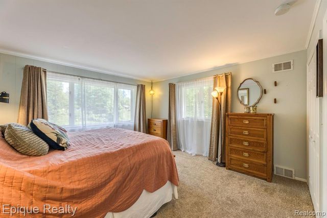 3750 Parker Road, Fort Gratiot, MI 48059