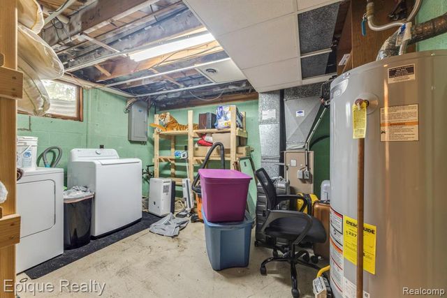 3750 Parker Road, Fort Gratiot, MI 48059
