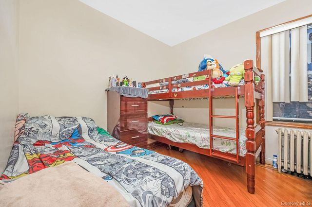 42-28 159th Street, Flushing, NY 11358